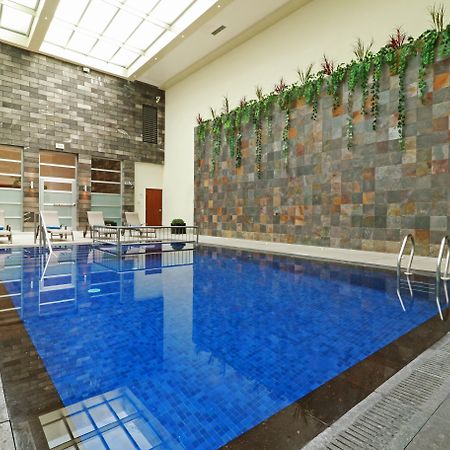 לאון Holiday Inn & Suites Plaza Mayor By Ihg מראה חיצוני תמונה