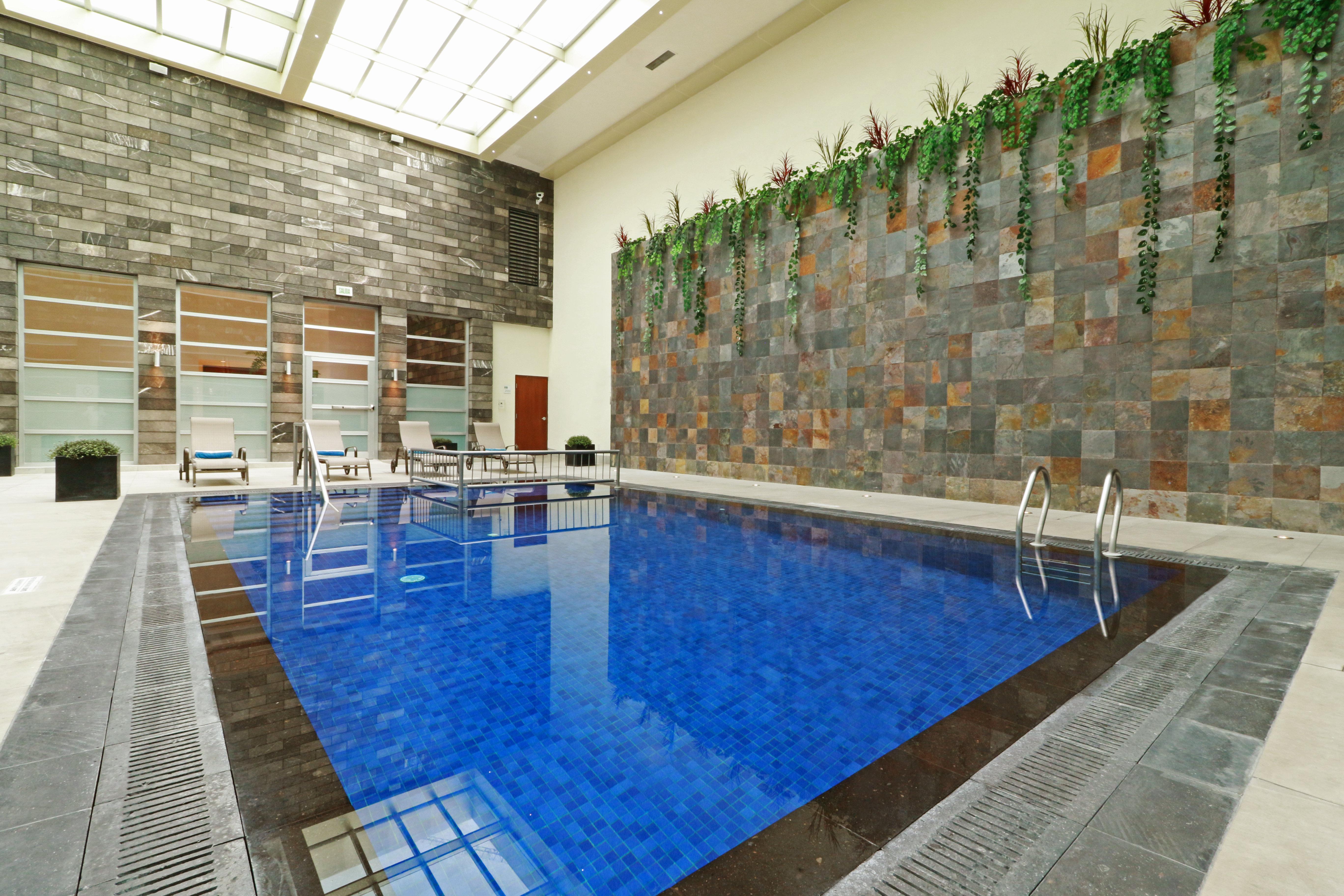 לאון Holiday Inn & Suites Plaza Mayor By Ihg מראה חיצוני תמונה