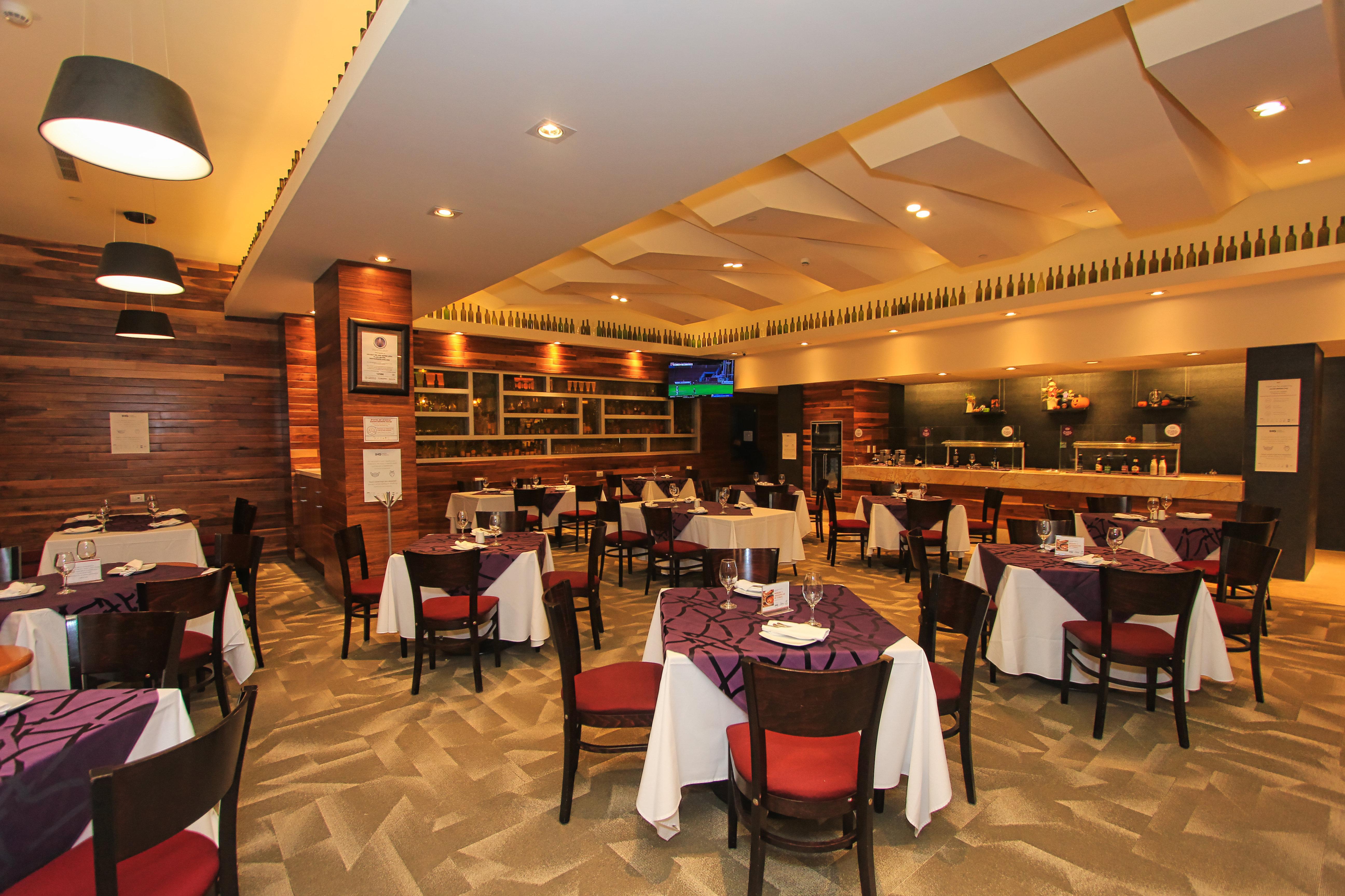 לאון Holiday Inn & Suites Plaza Mayor By Ihg מראה חיצוני תמונה